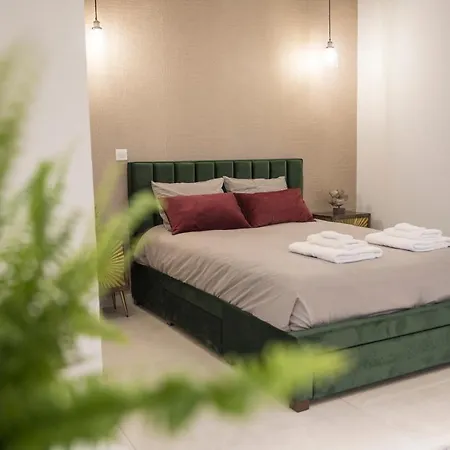 Апартаменты Skin Suites-luxury Living