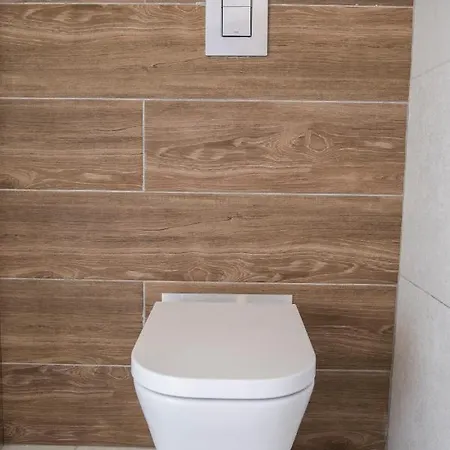 Апартаменты Skin Suites-luxury Living