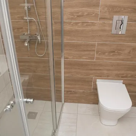 Skin Suites-luxury Living Никосия